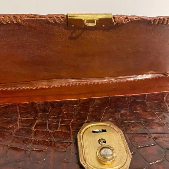 Handmade unisex crocodile clutch  wristlet bag - Picture 9 of 12